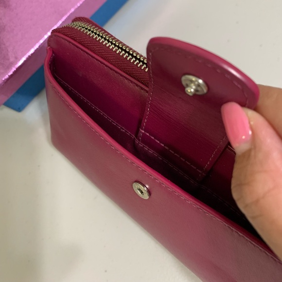 💕👜Coach Wristlet Wallet - Picture 7 of 8